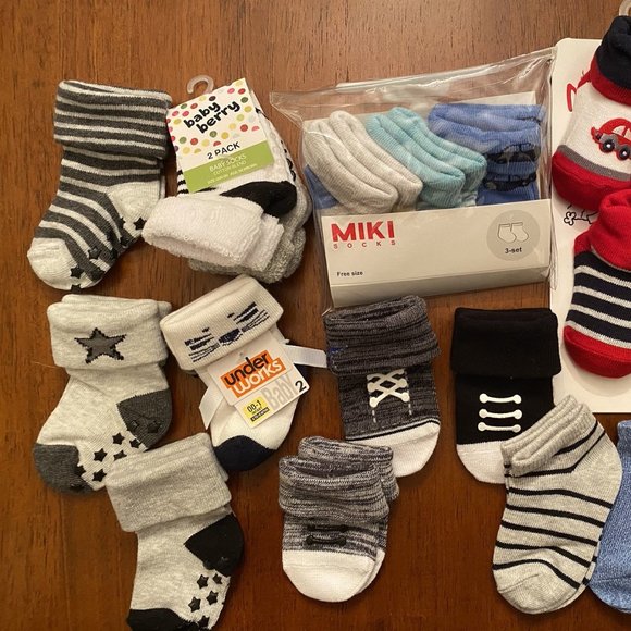 BRAND NEW Baby Boy 0-3 3-6 Months Socks Bundles - Picture 2 of 3